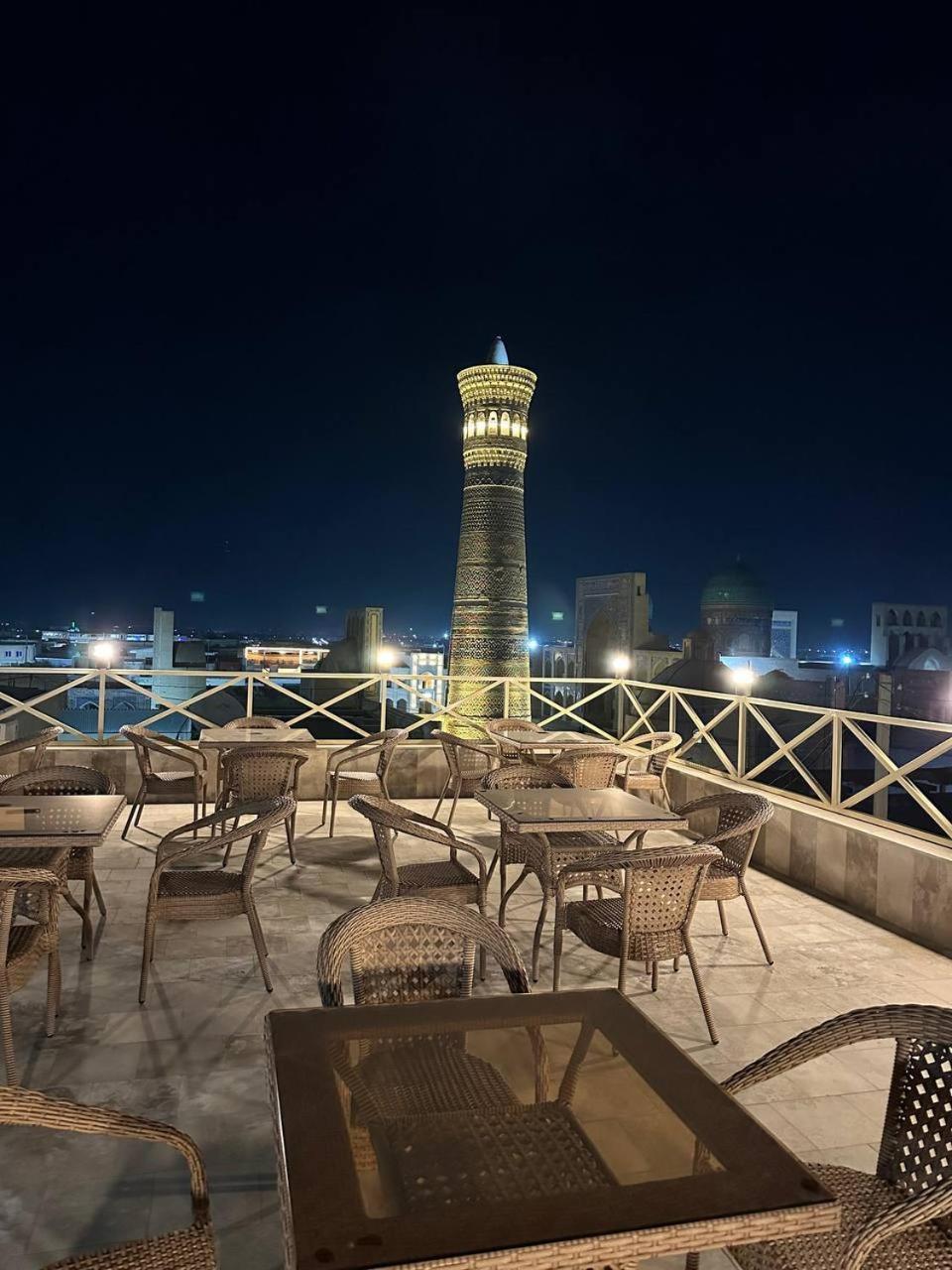 Poyi Kalon Teracce Hotel حلال Bucara Exterior foto