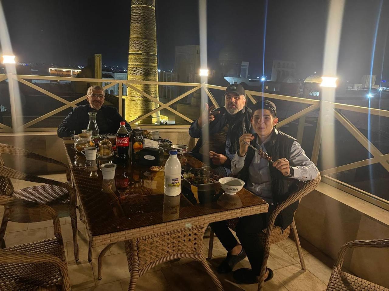 Poyi Kalon Teracce Hotel حلال Bucara Exterior foto