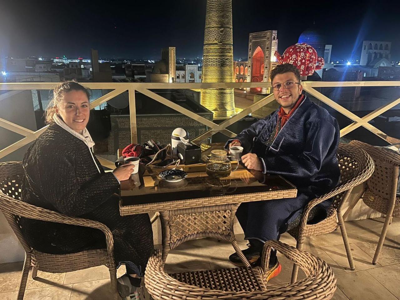 Poyi Kalon Teracce Hotel حلال Bucara Exterior foto