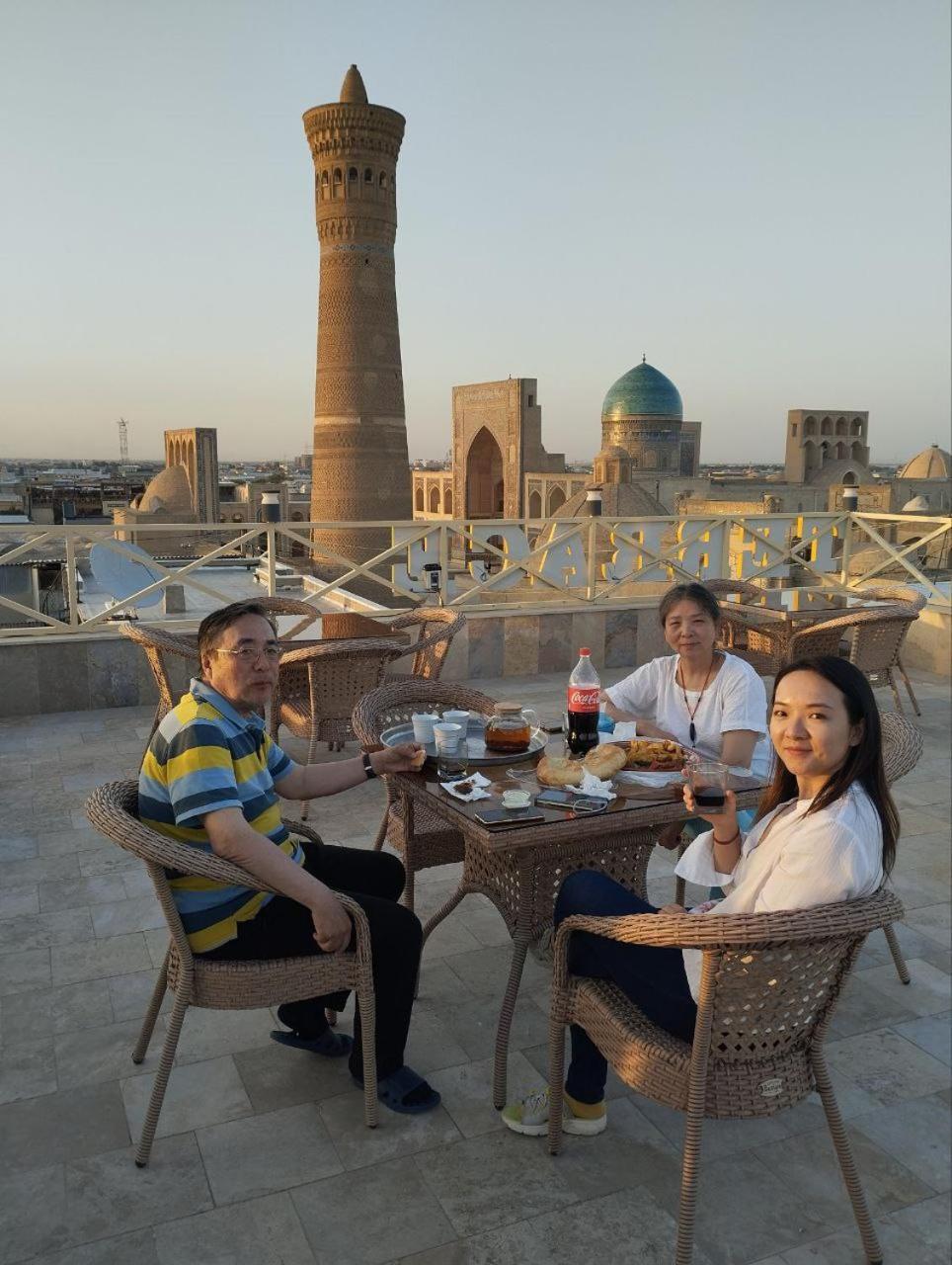 Poyi Kalon Teracce Hotel حلال Bucara Exterior foto